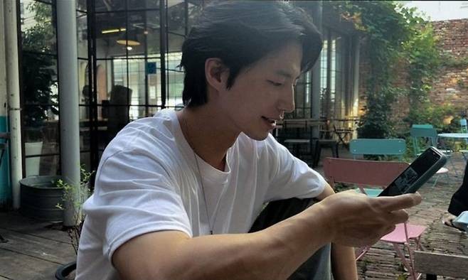 Đám tang Song Jae Rim: Trời cũng khóc thương cho ngôi sao mệnh bạc