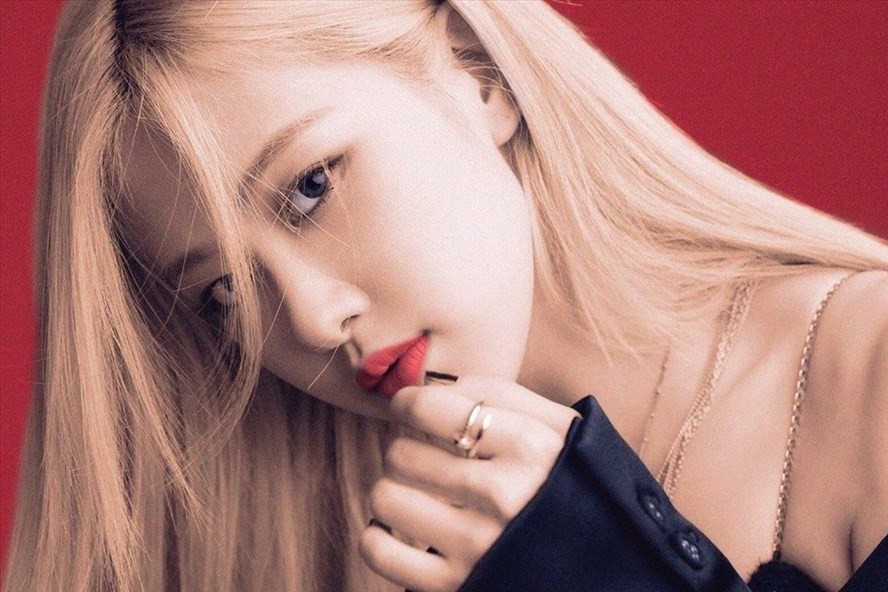 Rosé (BlackPink) bị cảnh sát New York mắng?