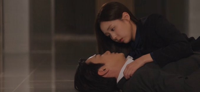 Rating 'When the Phone Rings' tăng nhẹ trong tập Chae Soo Bin tình cờ hôn Yoo Yeon Seok