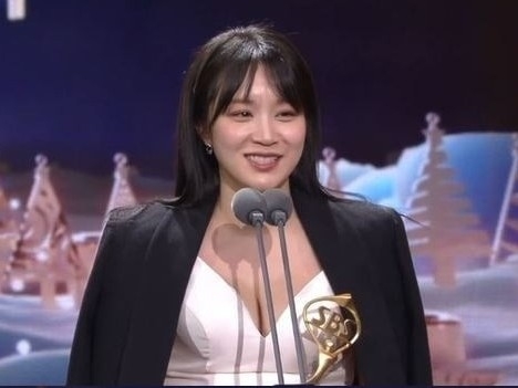 SBS Drama Awards 2024: Đại hội tỏ tình của các nữ diễn viên xứ Hàn