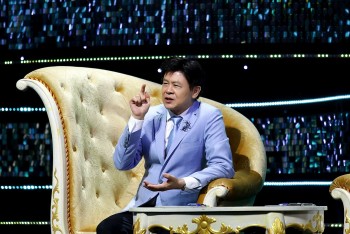 Danh ca Thái Châu bày tỏ quan điểm về 'phông bạt', tiết lộ bản thân là người dễ xúc động