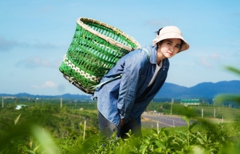 NSƯT Kim Tuyến làm mới hình ảnh qua vai diễn nông dân xứ B’lao trong phim 'Hương Trà'