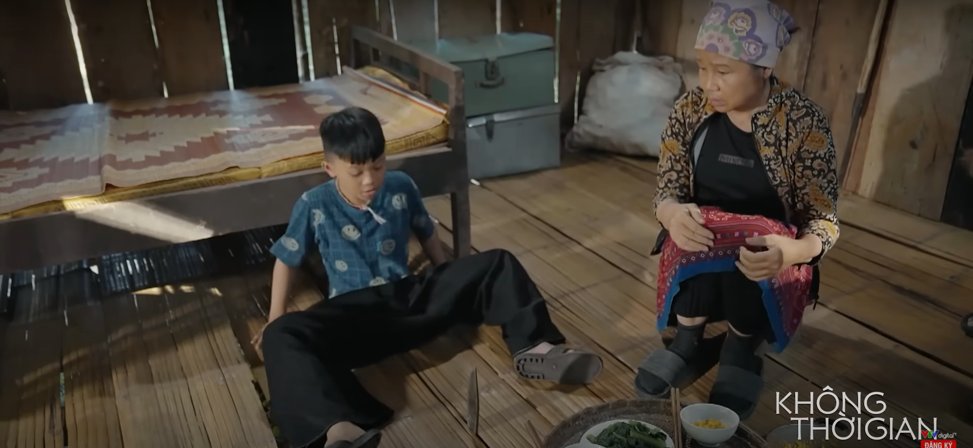 Preview 'Không thời gian' tập 24: Kẻ xấu đe dọa không cho bà cháu Nỏ Hành rời đi