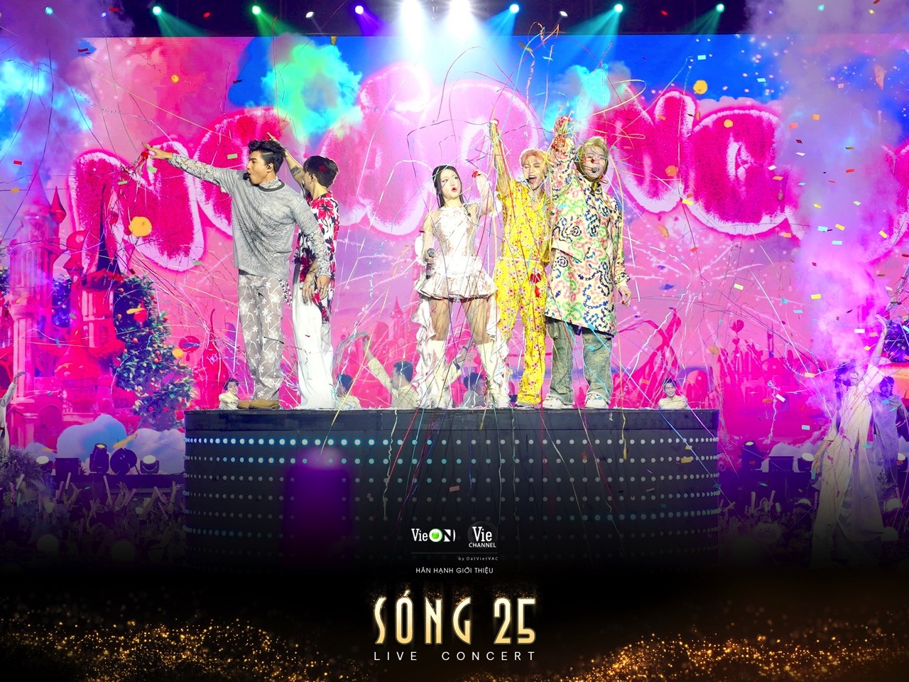 'Sóng 25 – Live Concert' thành công rực rỡ với những màn kết hợp chấn động, trình diễn liveband đã phần nghe đỉnh phần nhìn