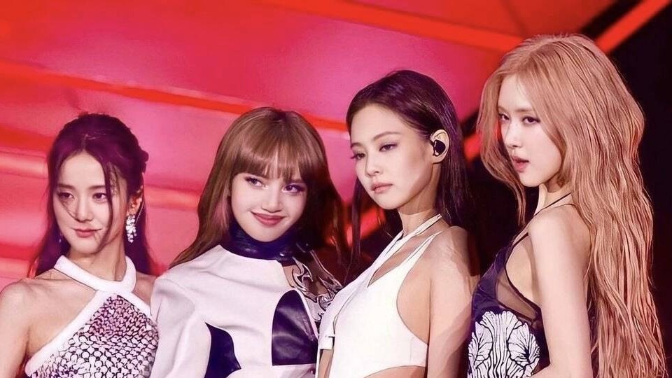 Thành viên BlackPink chúc mừng sinh nhật Jennie, đập tan tin đồn bất hòa