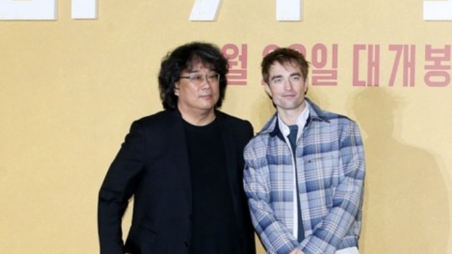 Robert Pattinson dành 'mưa lời khen' cho đạo diễn Bong Joon Ho