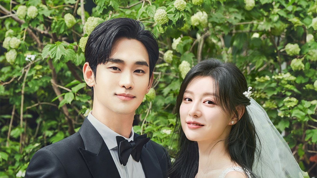 Kim Soo Hyun phủ nhận hẹn hò với Kim Ji Won, làm náo loạn MXH