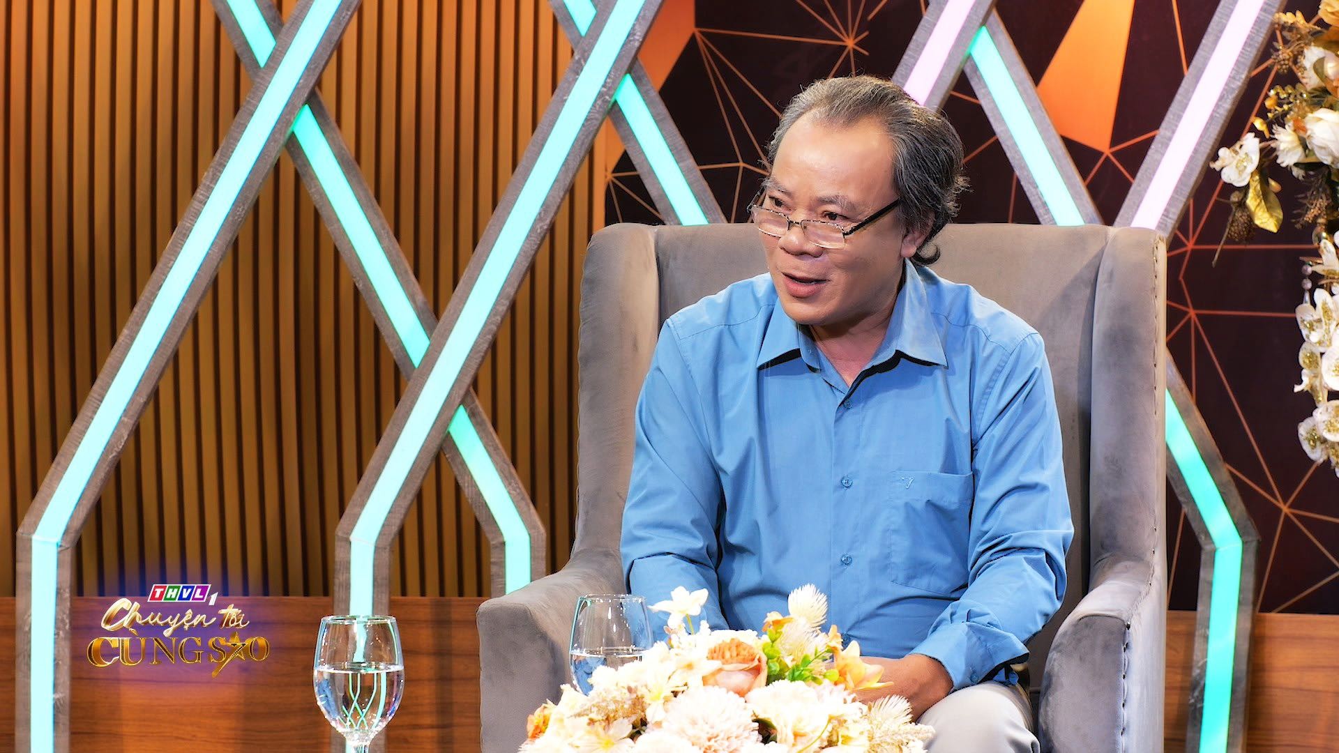 Diễn viên Phương Bình kể chuyện đêm khuya trốn vợ lên TP. HCM theo đuổi nghệ thuật