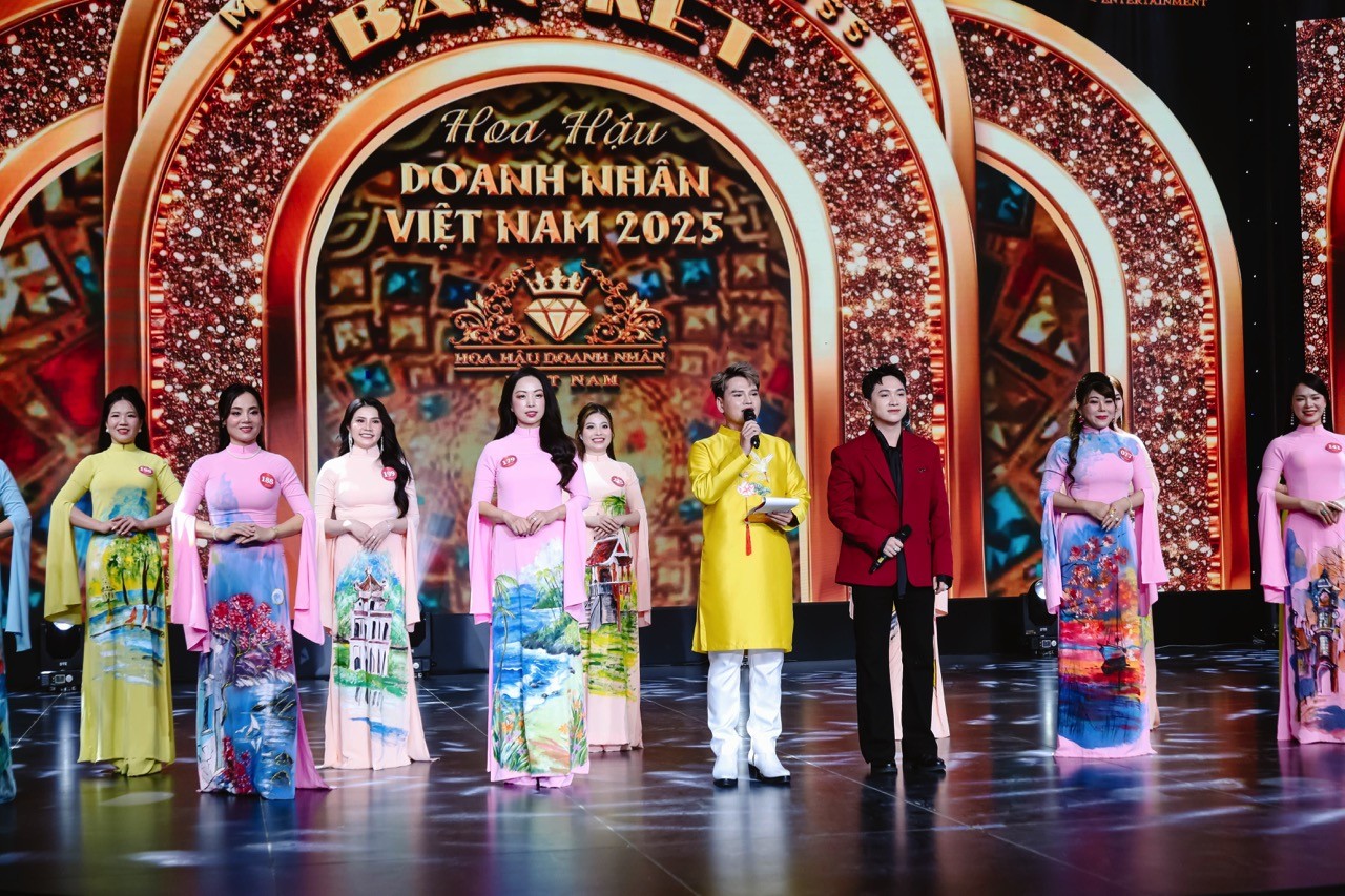 Top 24 'hoa hồng thép' thăng hoa trong đêm bán kết 'Hoa hậu doanh nhân Việt Nam 2025'