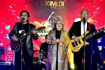 Jo Marcel, Tuấn Ngọc, Ngọc Bích, Khánh Du hạnh ngộ nhiều sao Việt tại đêm nhạc kỷ niệm 60 năm của Ban nhạc The Hammers