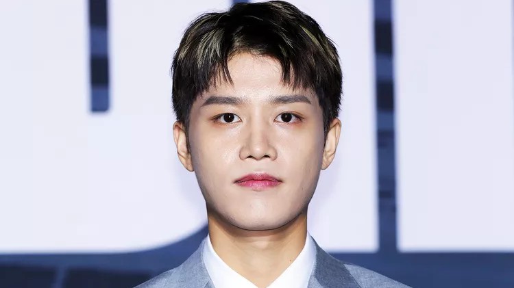 Cựu thành viên NCT Taeil trốn lệnh bắt giữ, bị truy tố tội hiếp dâm