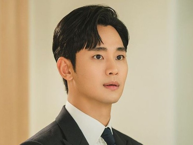 Kim Soo Hyun sẽ tiếp tục bị 'bóc trần' nếu không lên tiếng xin lỗi gia đình Kim Sae Ron