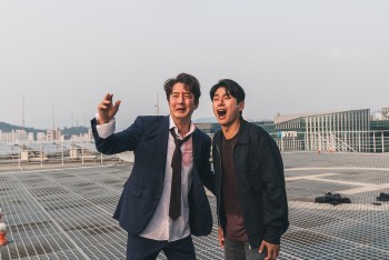 Khán giả 'cười quên lối về' với 'Sát thủ vô cùng cực hài'