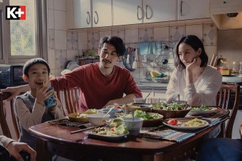 'Bác sĩ tha hương' trên K+: Sự chân thực về phận người xa xứ khiến trái tim khán giả rung động