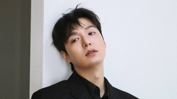 Lee Min Ho 12 năm liên tiếp được vinh danh nam diễn viên Hàn Quốc được yêu thích nhất