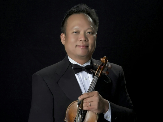 Nghệ sĩ violin quốc tế Chuong Vu trình diễn những tác phẩm kinh điển của các soạn nhạc lừng danh Dvorak, Mozart và Shostakovich