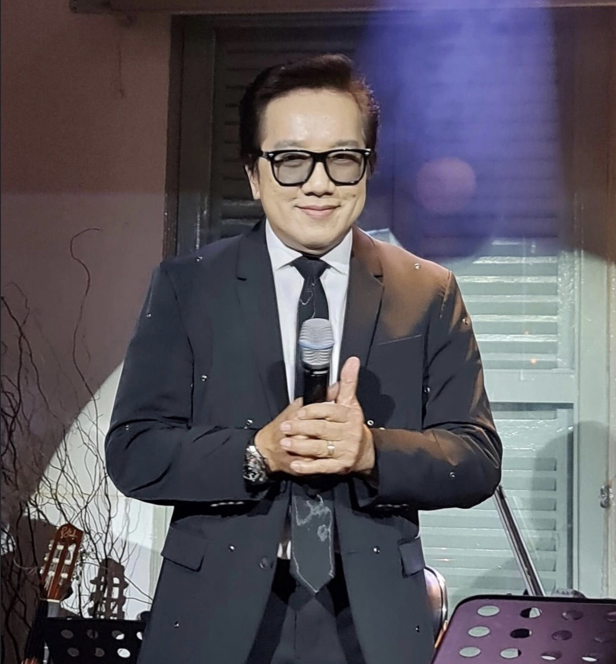 Elvis Phương ra mắt album mới nhân dịp sinh nhật lần thứ 80 và kỷ niệm 64 năm ca hát