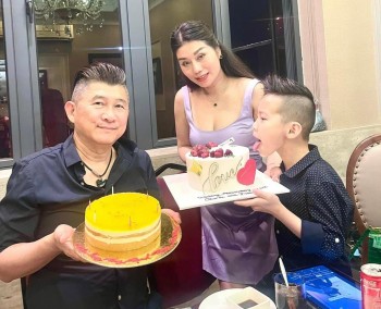 Vợ chồng diễn viên Hồ Xuân Đào kỷ niệm ngày cưới ngay trên quê hương Việt Nam