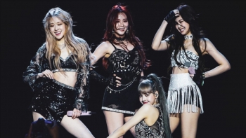 Tài khoản BlackPink bị hacker tấn công, hiển thị nội dung gây sốc