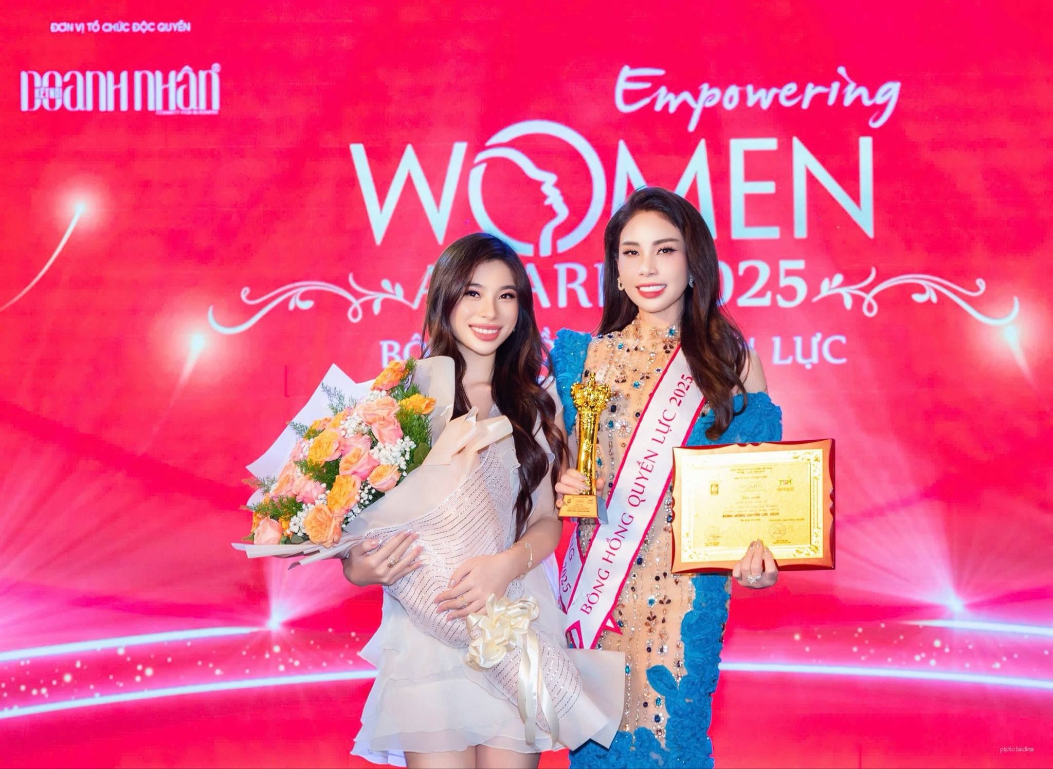 Lý Hương cùng nhiều người đẹp tài hoa được tôn vinh 'Bông hồng quyền lực 2025'