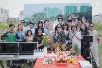 'Cuộc chiến hạ lưu': Thái Hòa hội ngộ Lê Phương sau 10 năm