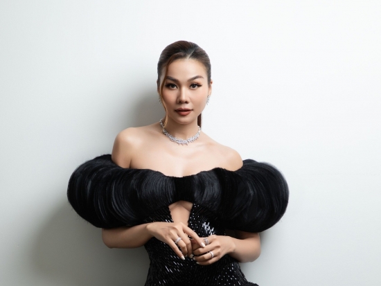Siêu mẫu Thanh Hằng tái xuất 'Vietnam’s Next Top Model 2025': Nâng tầm chuẩn mực nghề người mẫu