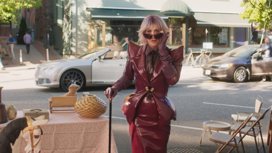 Kristen Wiig hóa thân thành bà hoàng mê mèo quái chiêu trong 'Nhà búp bê của Gabby: Phim điện ảnh'