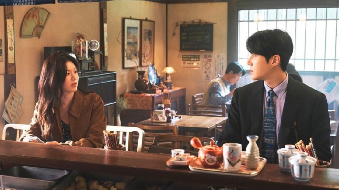 Sau ‘Resident Playbook’, Go Youn Jung ‘nên duyên’ với Kim Seon Ho
