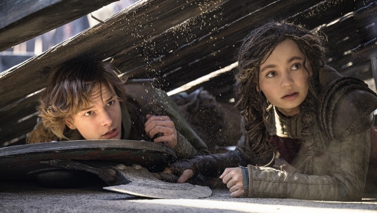 Mason Thames và Nico Parker đốt cháy 'Bí kíp luyện Rồng' bằng visual và chemistry bùng nổ!