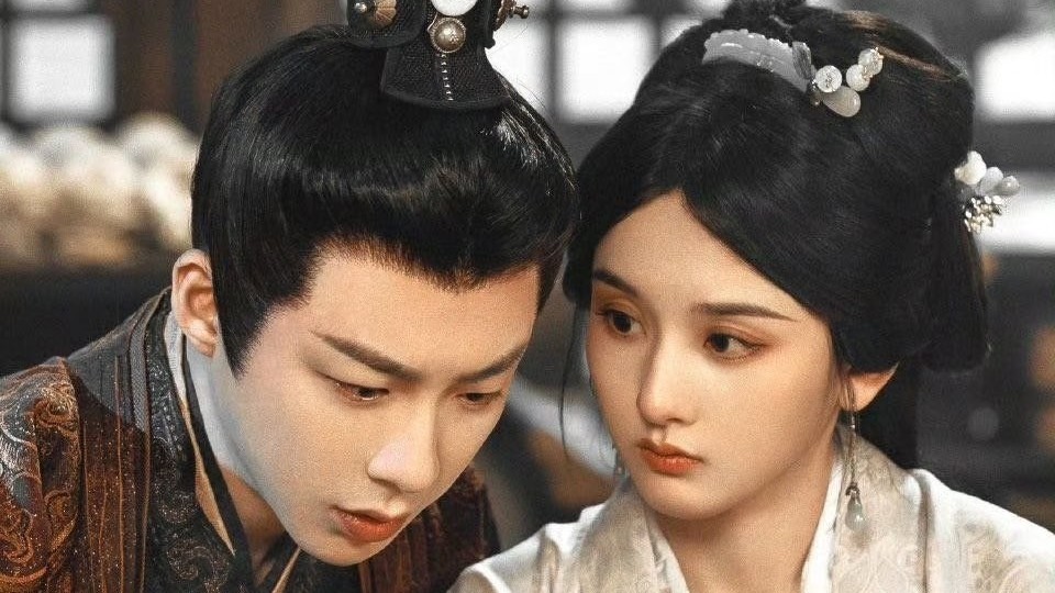 'Khom lưng' gây sốt màn ảnh nhưng điểm Douban gây thất vọng