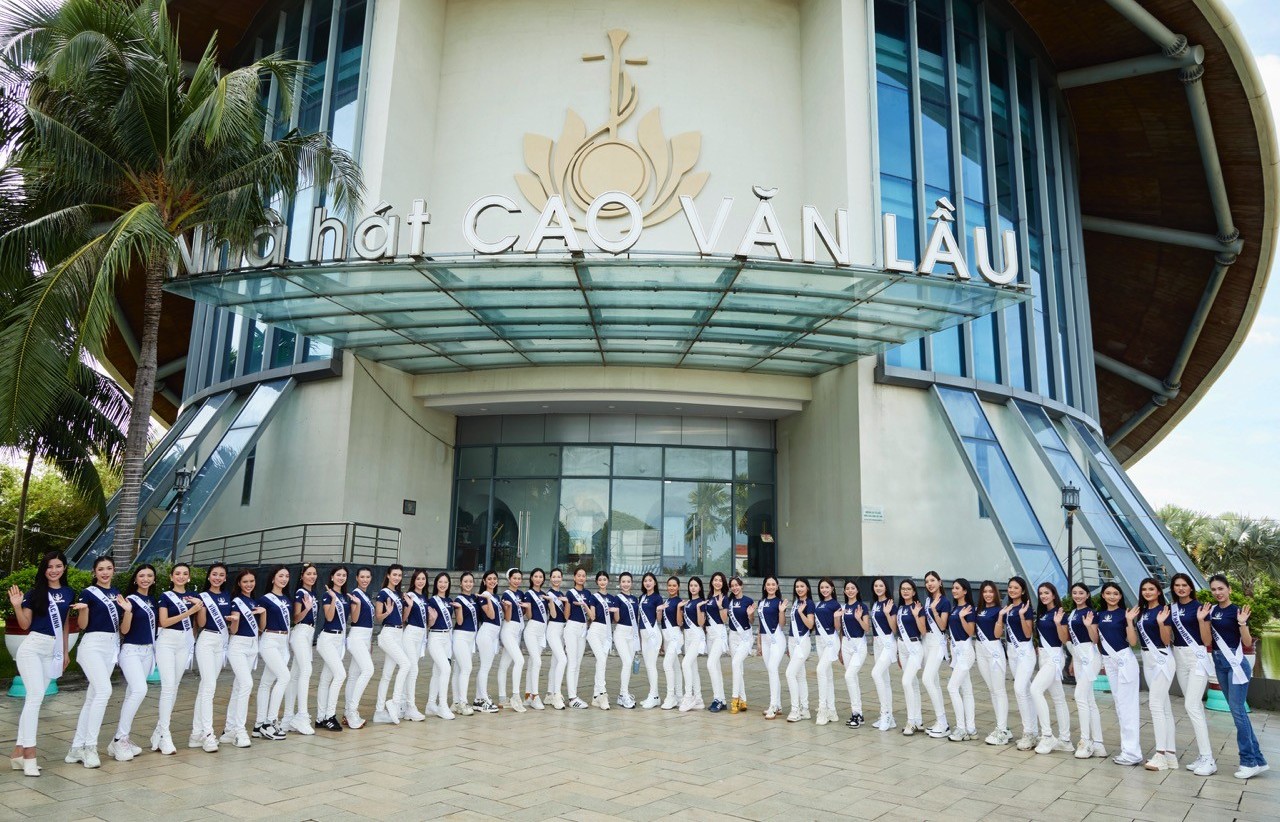 Top 45 'Hoa hậu hoàn vũ Việt Nam - Miss Cosmo Vietnam 2025' tham gia chuỗi hoạt động giao lưu văn hóa và thiện nguyện tại Bạc Liêu