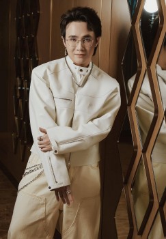 Huỳnh Lập: Nghệ sĩ đa tài của làng giải trí Việt