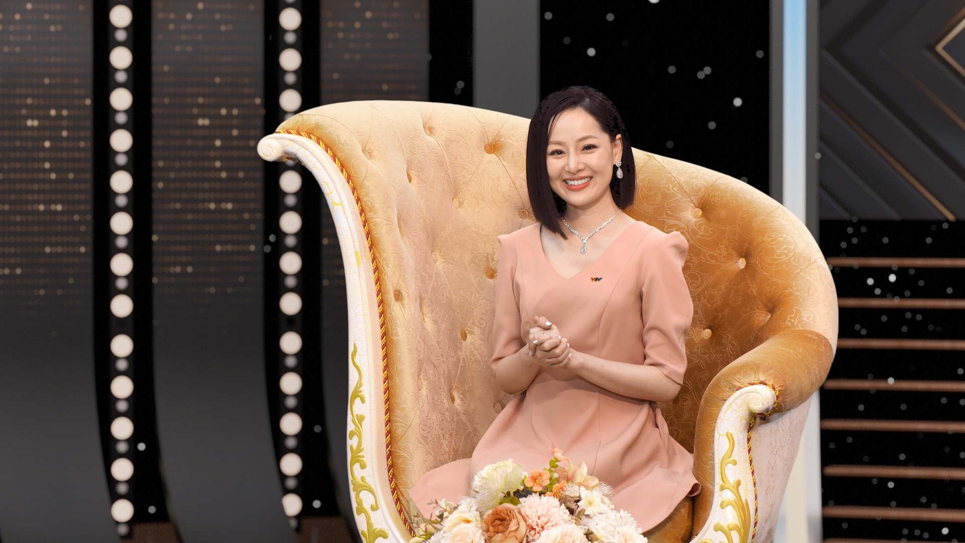 NSƯT Vân Khánh: Có những album đầu tư nhiều tâm huyết, nhưng kết quả lại không như mình mong đợi