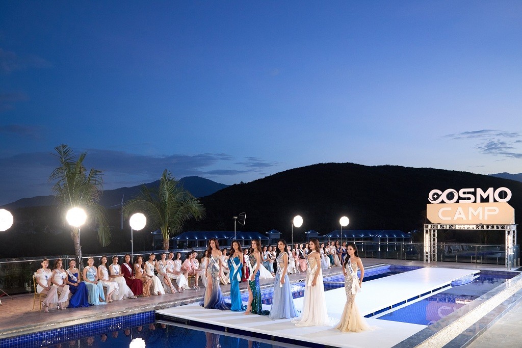 Bùng nổ cảm xúc tập cuối 'Cosmo Camp'