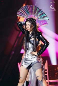 Điều gì khiến 'Em xinh' LyHan gây được sự chú ý lớn thời gian gần đây?