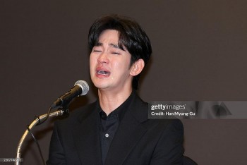 16 thương hiệu tẩy chay Kim Soo Hyun, đòi bồi thường hàng triệu USD