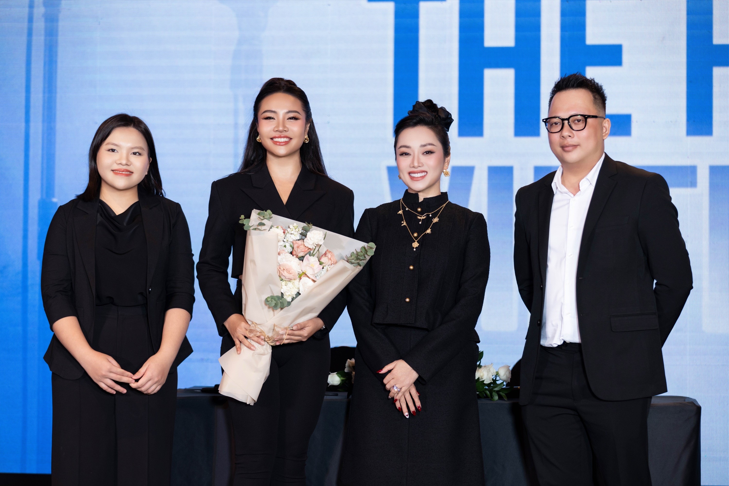 Dự án phim mới của đạo diễn Aaron Toronto – Sự kết hợp của 'Đêm tối rực rỡ' và 'Chị dâu'