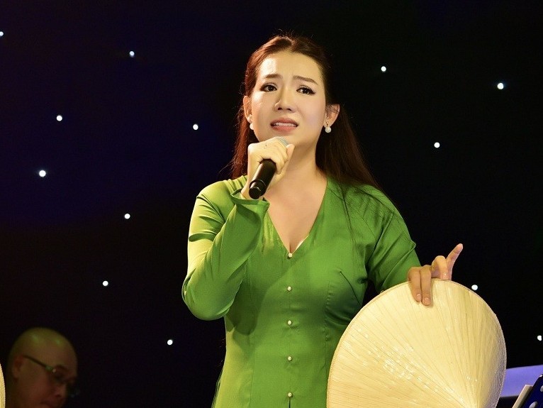 Ca sĩ Trang Anh Thơ: Tôi đã im lặng 7 năm, nhưng tôi tin rằng đam mê thật sự thì chỉ ngủ yên, chứ không bao giờ mất!