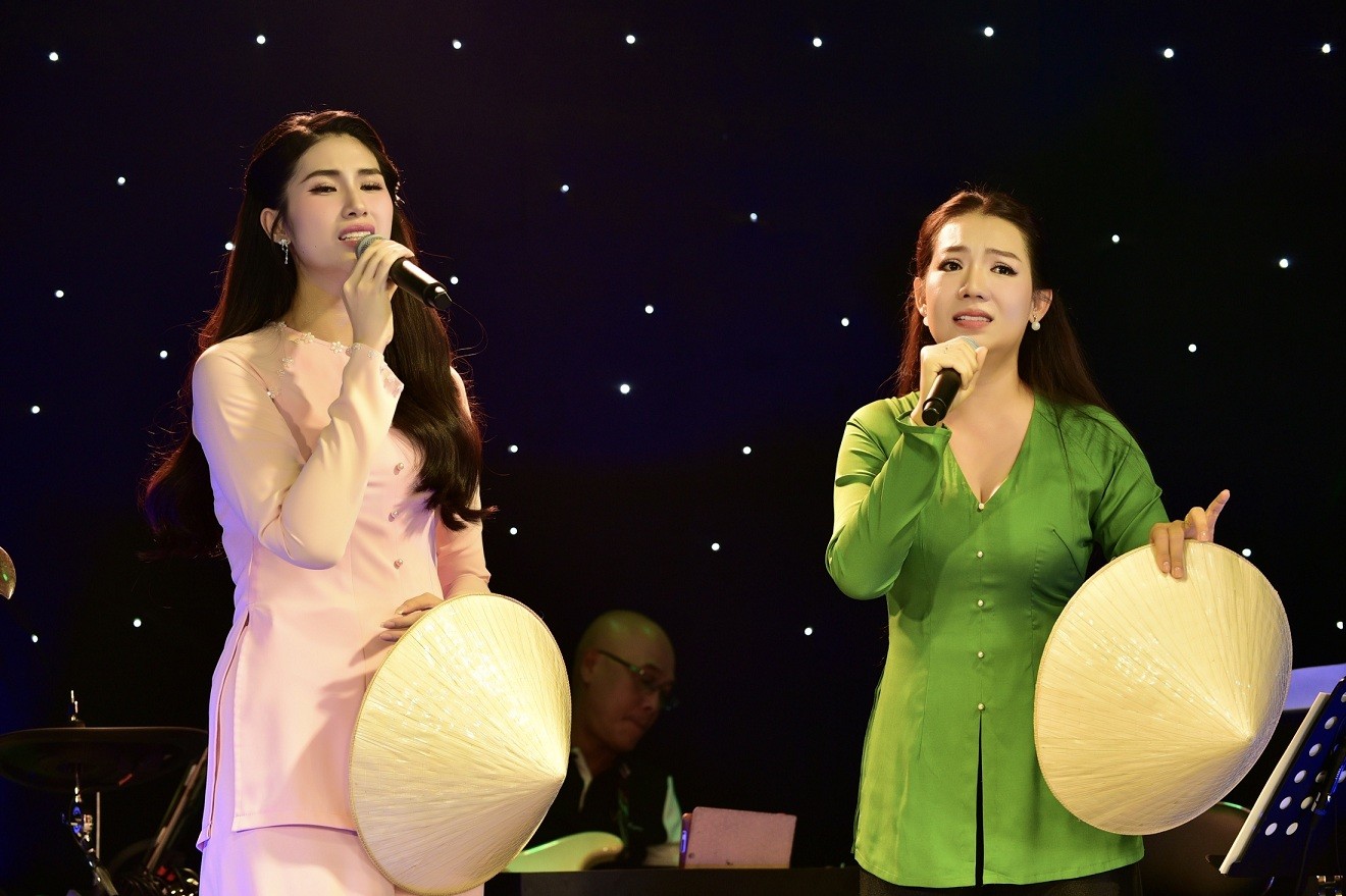 Ca sĩ Trang Anh Thơ: Tôi đã im lặng 7 năm, nhưng tôi tin rằng đam mê thật sự thì chỉ ngủ yên, chứ không bao giờ mất!