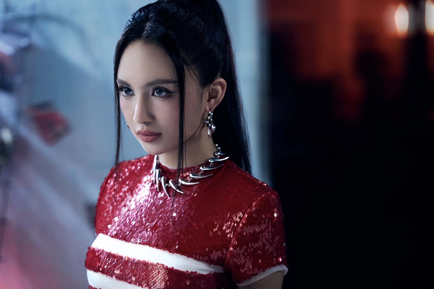 Dàn sao Việt đồng loạt chúc mừng LEXXY khi ra mắt MV 'Bật đèn xanh'