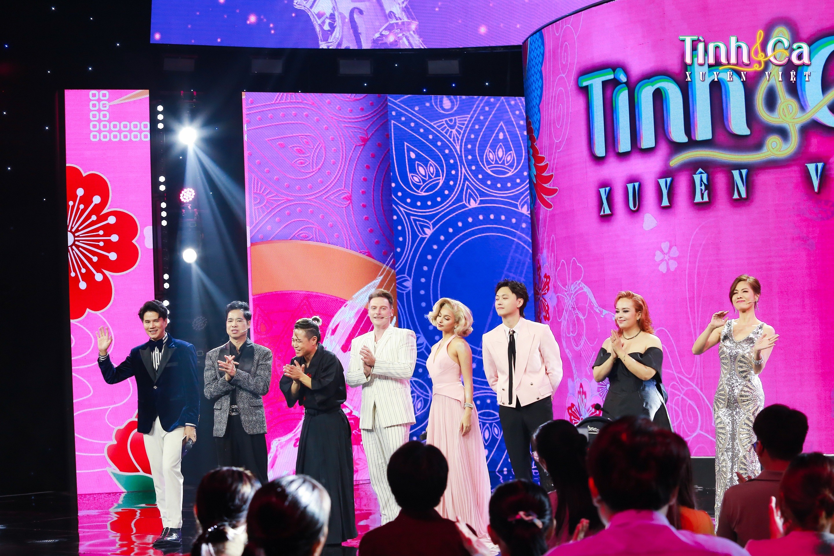 'Tình ca xuyên Việt': Xuất hiện nam thần cân cả hát lẫn nhảy 'hớp hồn' giám khảo Hồ Lệ Thu