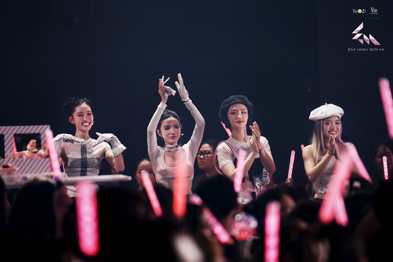 'Em xinh 'Say Hi' tập 5: Em xinh Juky San 'khai phá' kỹ năng, Tăng Duy Tân xúc động tìm lại chính mình