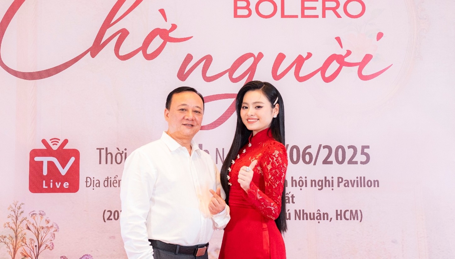 Ca sĩ Thu Hường được mời vào vai nữ chính chuỗi nhạc kịch bolero 'Chờ người'