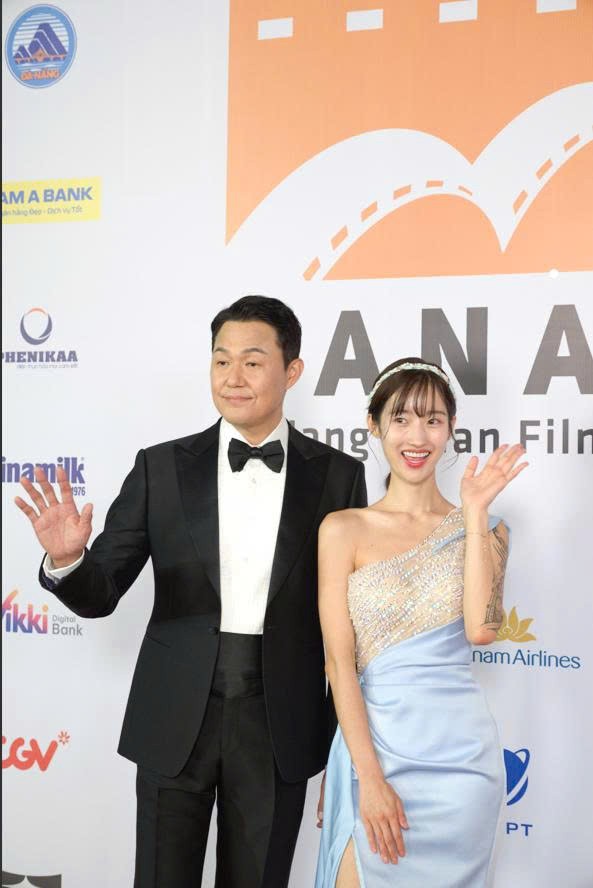 Dàn sao tỏa sáng trên thảm đỏ Liên hoan phim châu Á Đà Nẵng lần thứ Ba (DANAFF III)