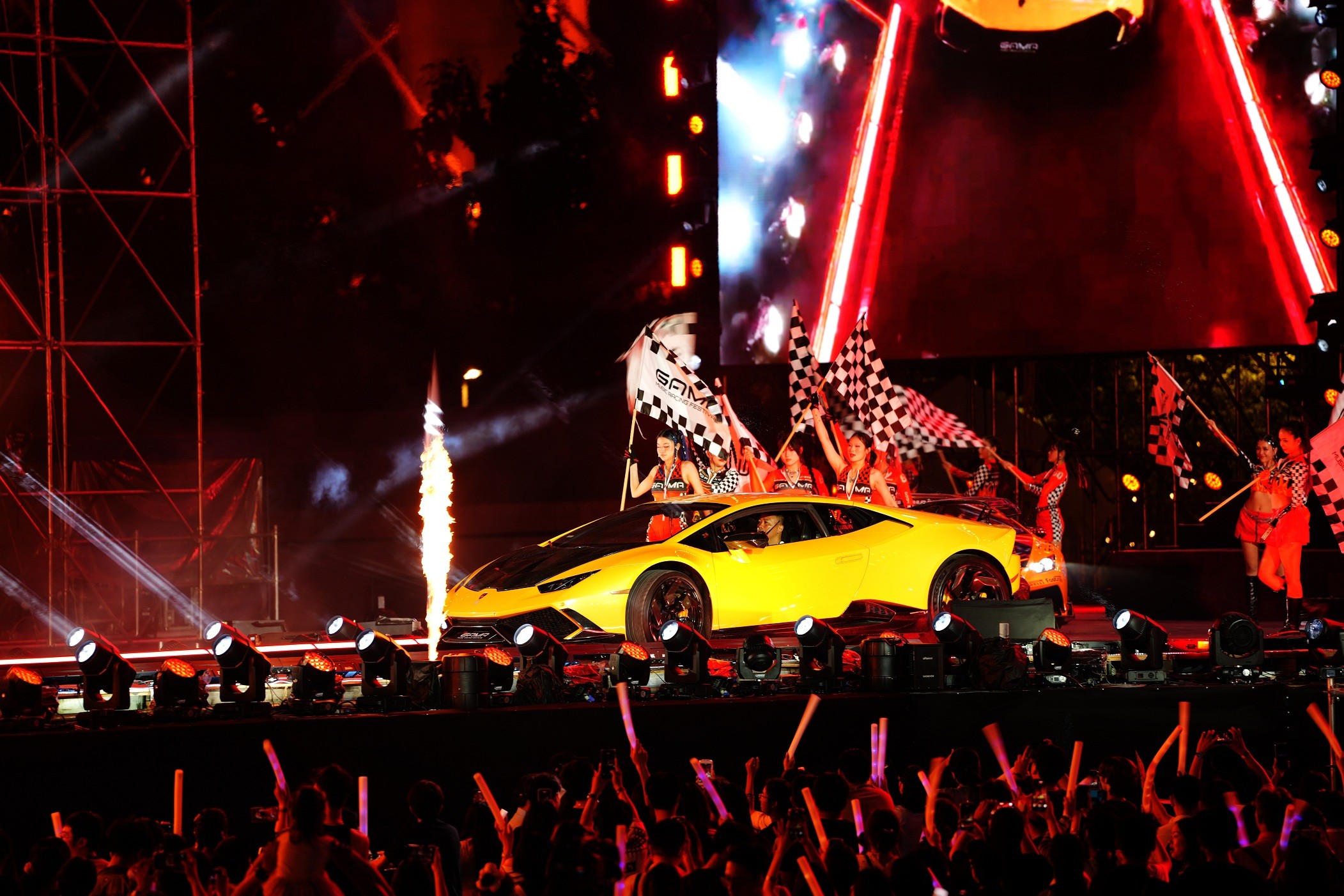 'GAMA Music Racing Festival 2025': Chi Pu, Tăng Duy Tân, Mono, Kay Trần, Mỹ Mỹ, DJ Mie… cháy hết mình 'gánh team'