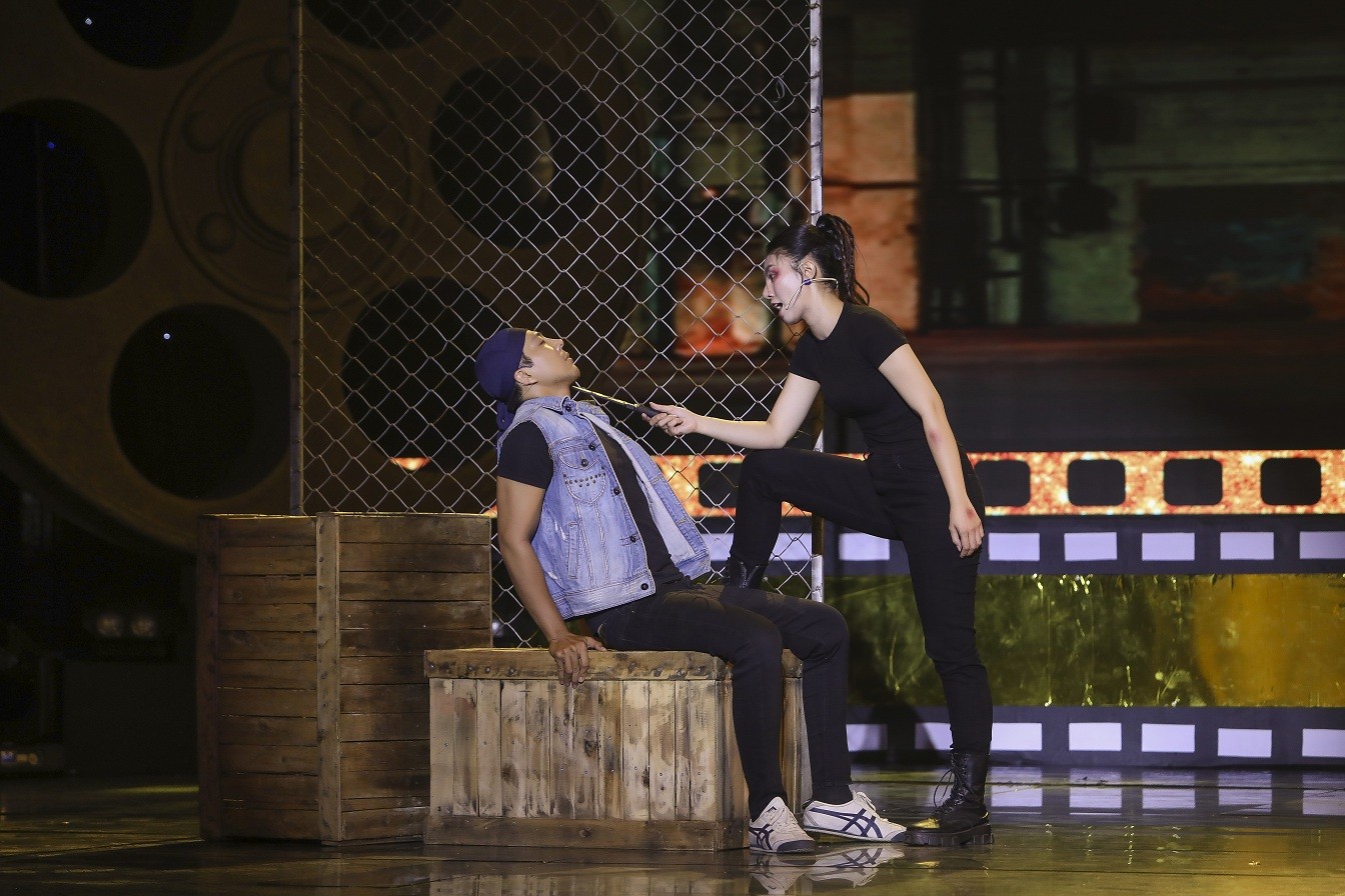 'Gương mặt điện ảnh 2025': Phương Uyên gây bất ngờ với cú 'lật mặt' xúc động trong tiết mục 'Vết cắn'