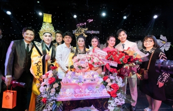 NSƯT Ngọc Huyền mừng tuổi mới với đêm nhạc kỷ niệm 41 năm ca hát