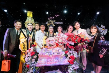 NSƯT Ngọc Huyền mừng tuổi mới với đêm nhạc kỷ niệm 41 năm ca hát