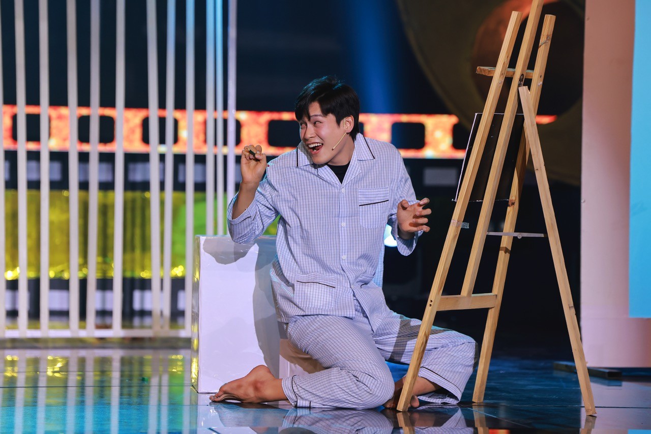 'Gương mặt điện ảnh 2025': Giám khảo Vũ Thành Vinh khen ngợi Luna Hằng Trịnh diễn xuất thông minh, ngày càng tiến bộ