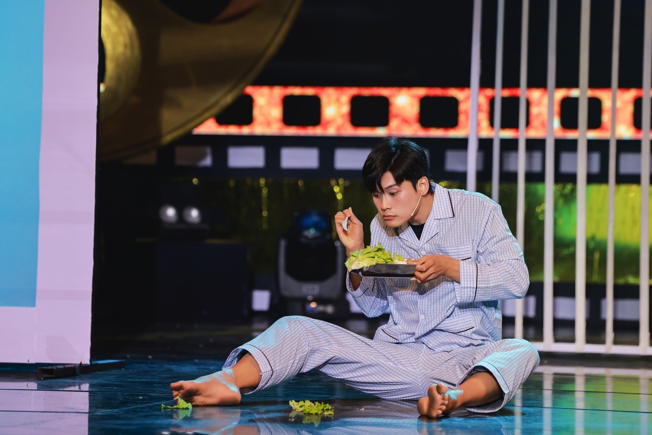 'Gương mặt điện ảnh 2025': Giám khảo Vũ Thành Vinh khen ngợi Luna Hằng Trịnh diễn xuất thông minh, ngày càng tiến bộ